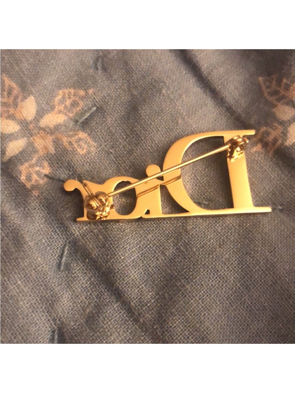 Dior Gold Logo pin - Picture 3 of 4